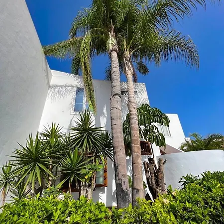 Malibu Grey Apartment Costa Adeje (Tenerife)